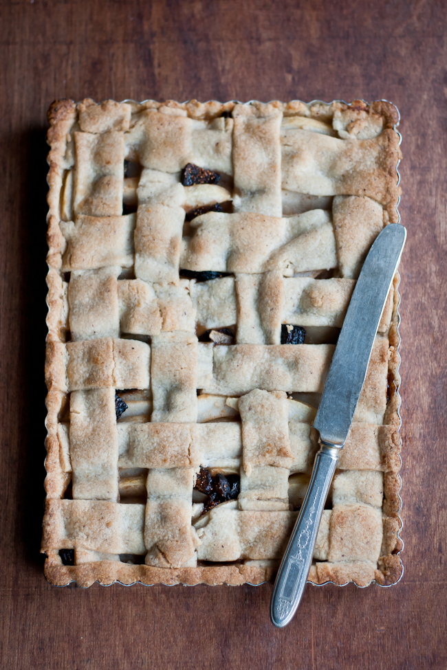 dried fig pear tart with hazelnut crust