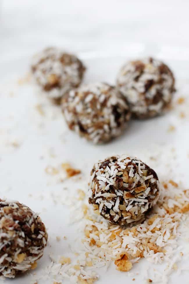 Grain-Free Superfood Energy Balls