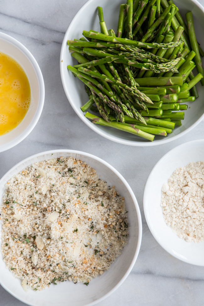 Crispy Asparagus Fries with Lemon-Dill Dipping Sauce