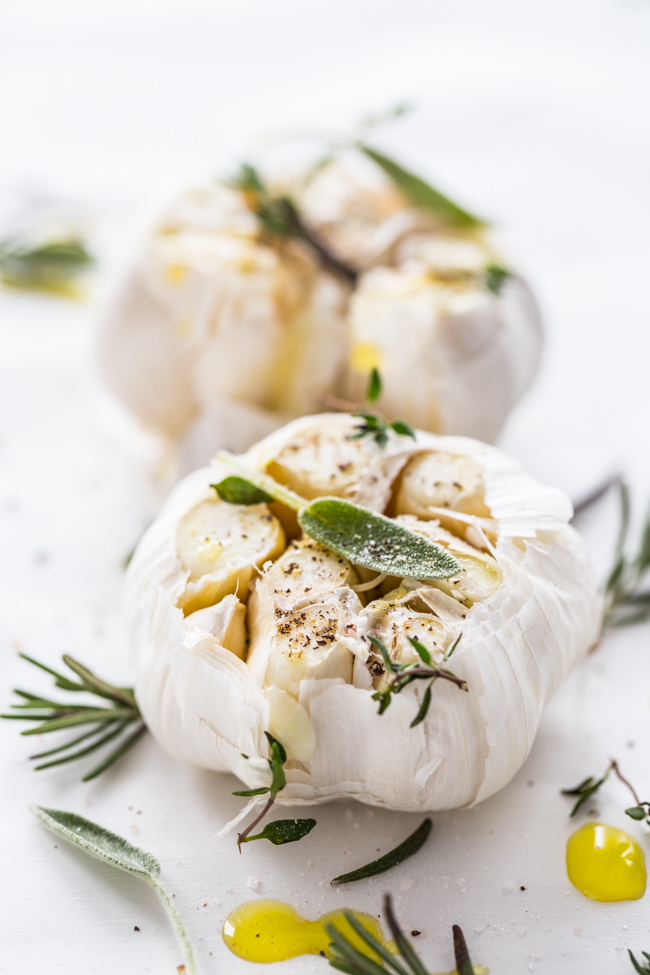 Meet Your New Favorite Snack: Roasted Garlic + Herb White Bean Dip