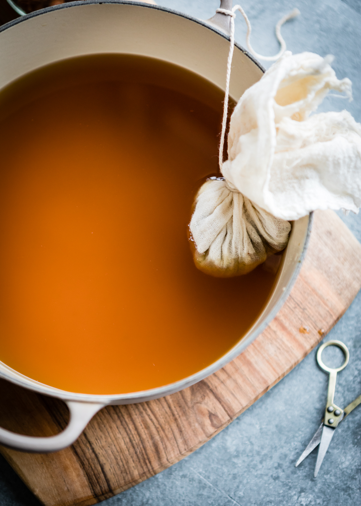 Vegetarian Bone Broth + Pho recipe4 Hello Veggie