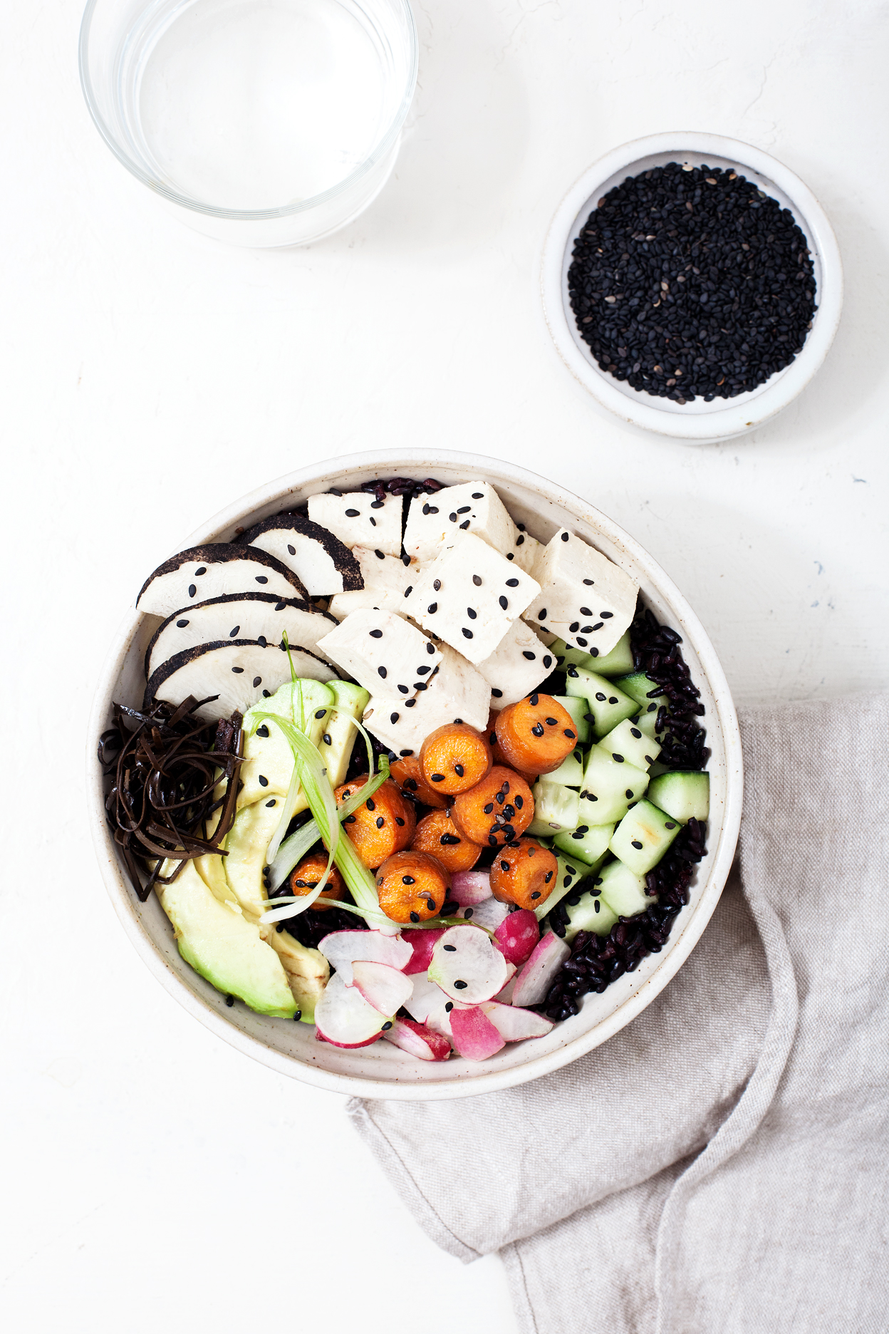 5 Fresh + Gorgeous Meal Bowls That Have Us Super Excited for Spring