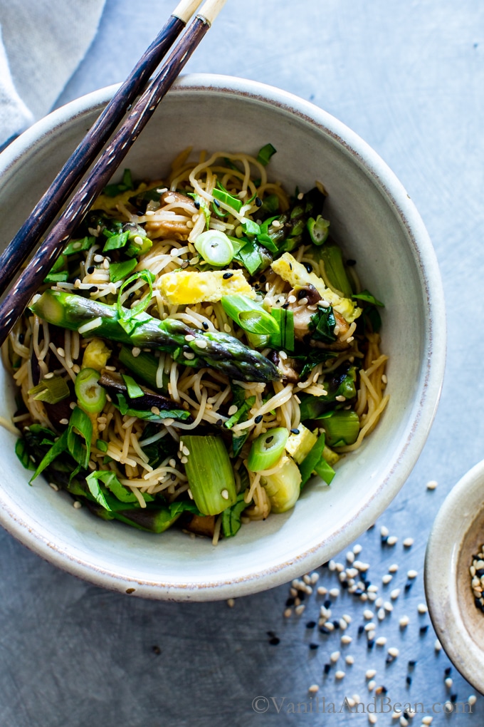 5 Fresh + Gorgeous Meal Bowls That Have Us Super Excited for Spring