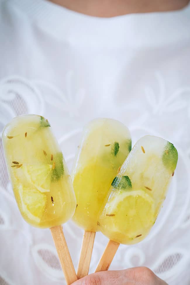 Herbal Popsicles to Soothe Upset Stomachs from Hello Veggie