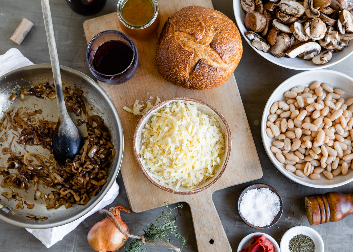 Slow Cooker Panade with Mushrooms and White Beans