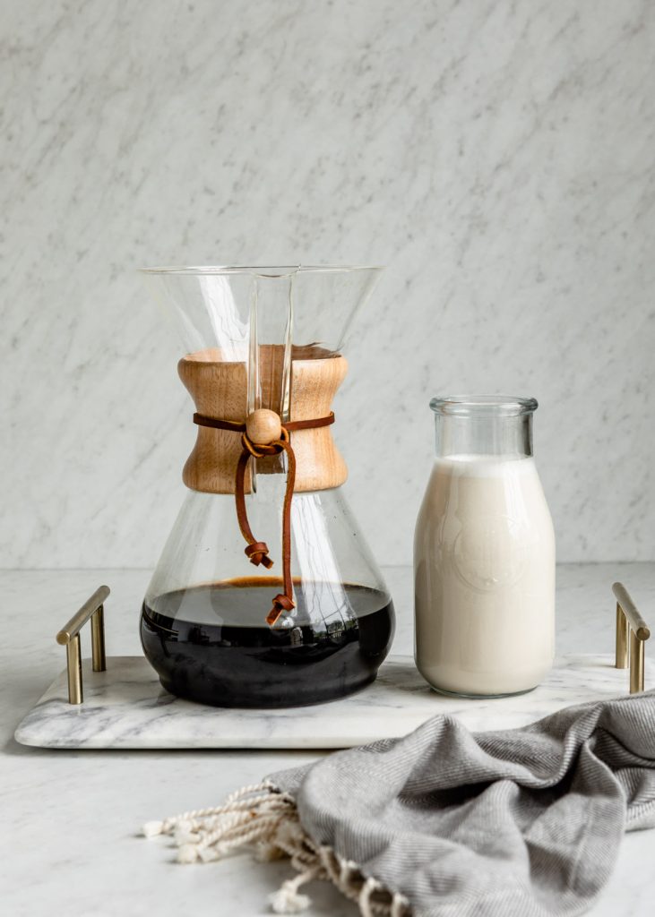 DIY Oat Milk Coffee Creamer 3 Ways | HelloVeggie.co