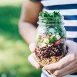 Crunchy Kale Slaw Mason Jar Salad - HelloVeggie.co