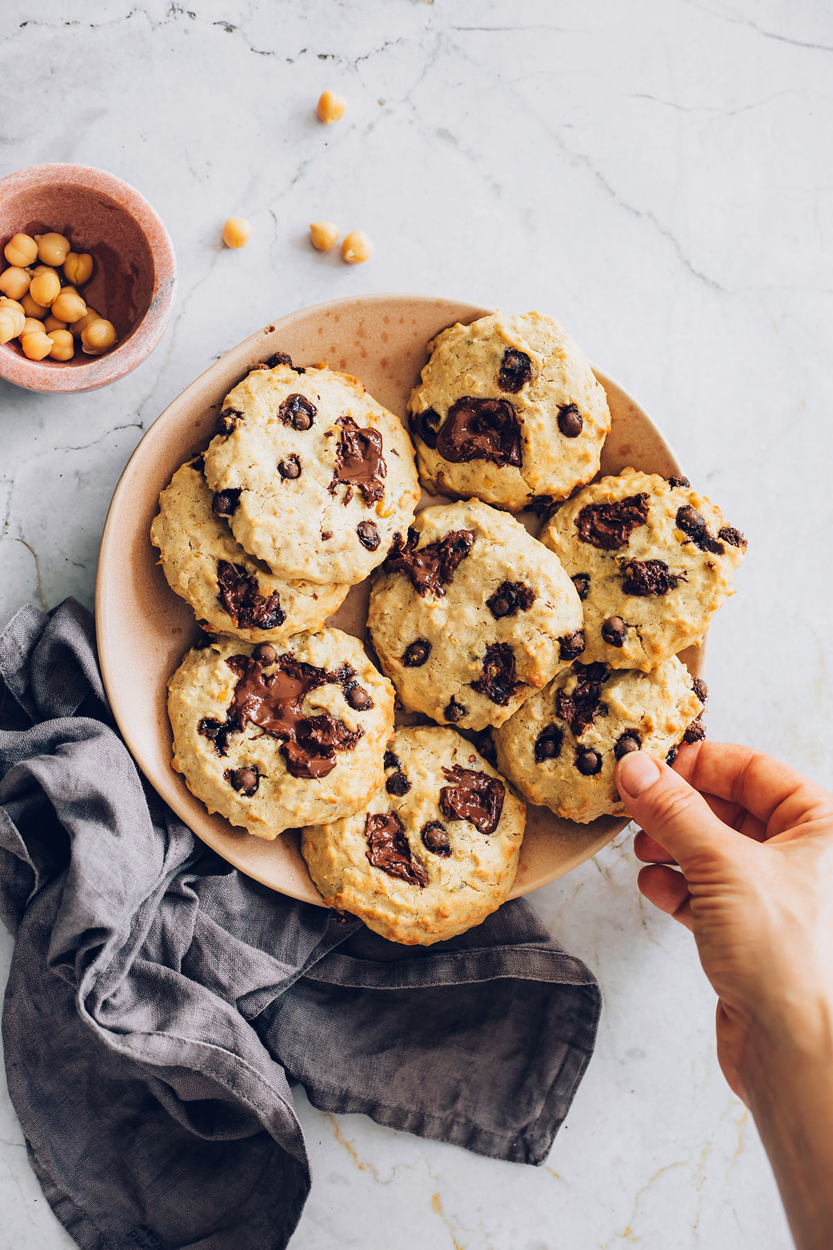 Secret Ingredient Chocolate Chip Cookies - Hello Veggie